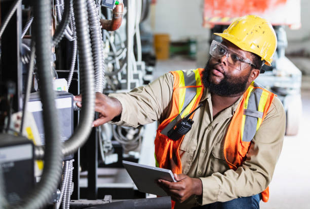 Best Licensed Electrician  in Roseville, MN